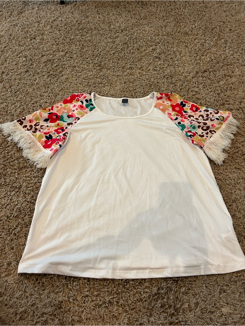SHEIN Cream Tee with Multicolor Floral Fringe Sleeves